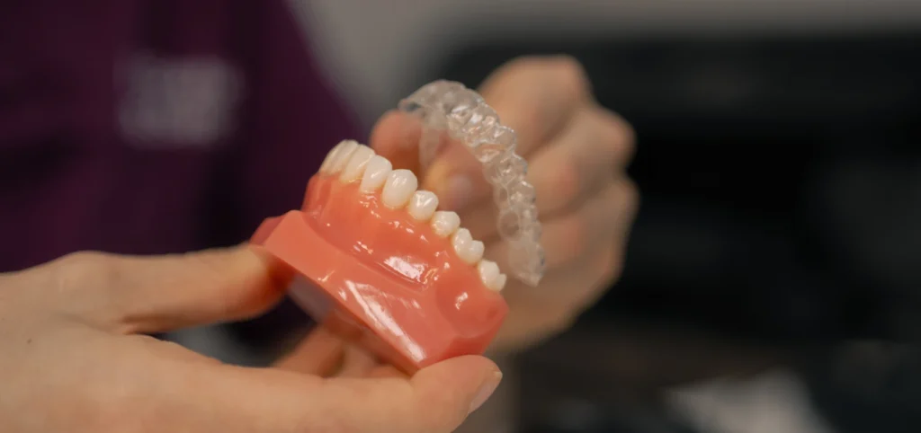 orthodontie dentiste trouillas gouttieres